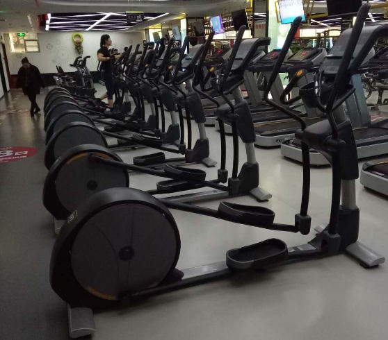 如何购买到合适的室内健身器材-椭圆机
